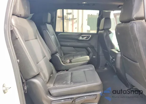 2021 Chevrolet Suburban C1500 Lt z USA, uszkodzony, nr VIN 1GNSCCKD2MR392067